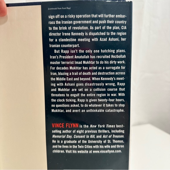 Protect and Defend a Novel by Vince Flynn - Picture 3 of 4